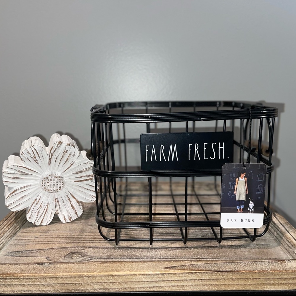 Rae Dunn Metal Farm Fresh Basket